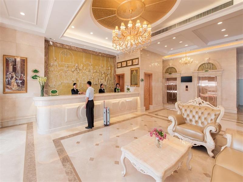 Vienna Hotel Shenzhen Baoneng City Plaza エクステリア 写真