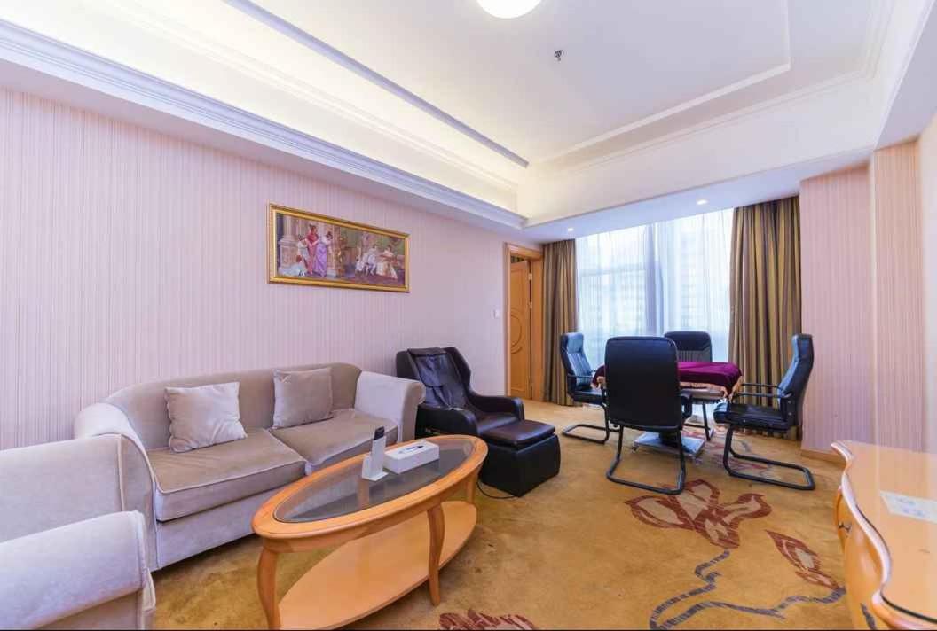 Vienna Hotel Shenzhen Baoneng City Plaza エクステリア 写真